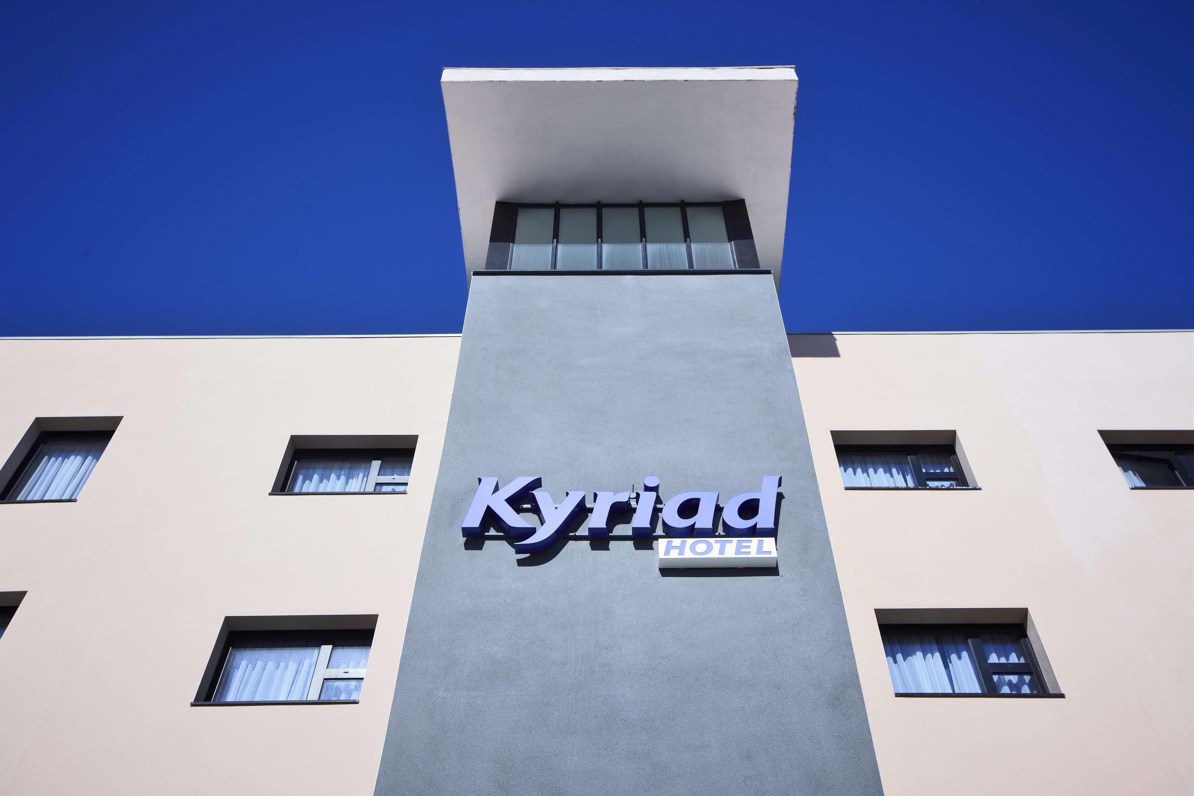 Hotel Kyriad Marseille Provence – Aéroport à Vitrolles  Extérieur photo